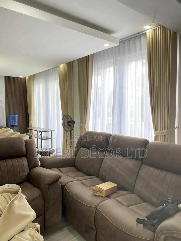 High Quality Curtains Drapes From Expert Décor photo 2