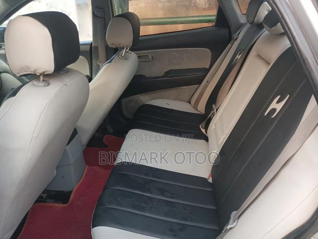 Hyundai Elantra 2008 Gray