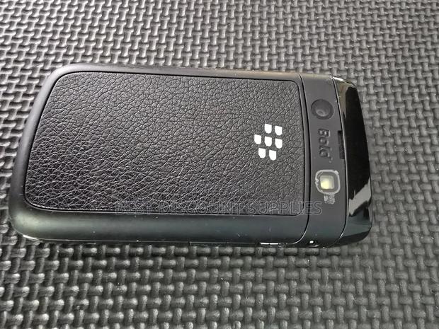 BlackBerry Bold 9700 Black photo 6