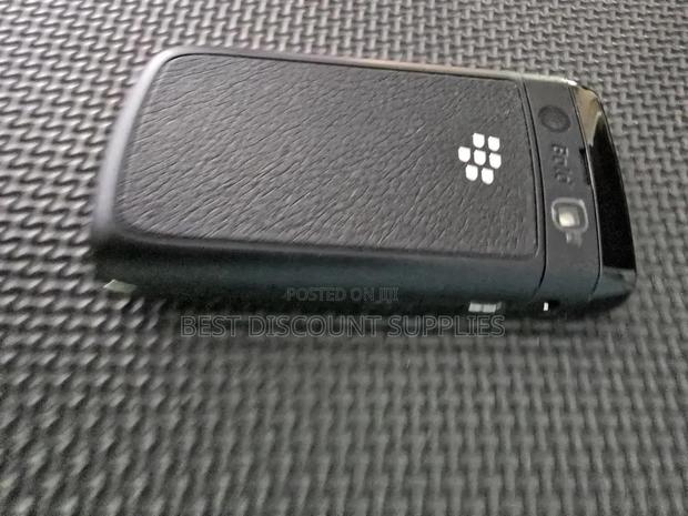 BlackBerry Bold 9700 Black photo 7