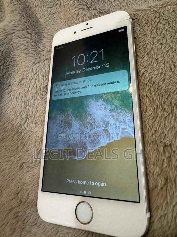 Apple iPhone 6 16 GB Rose Gold