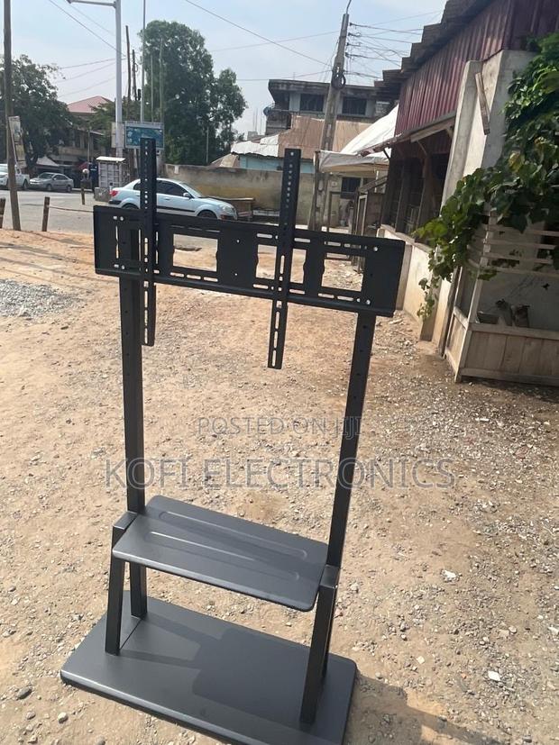 55”–100” Tv Mount Solid-core, Extra-large Tv Mount · Photo 2