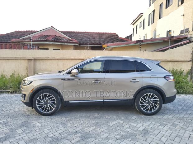 Lincoln Nautilus 2020 Beige photo 2