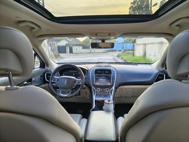 Lincoln Nautilus 2020 Beige photo 3