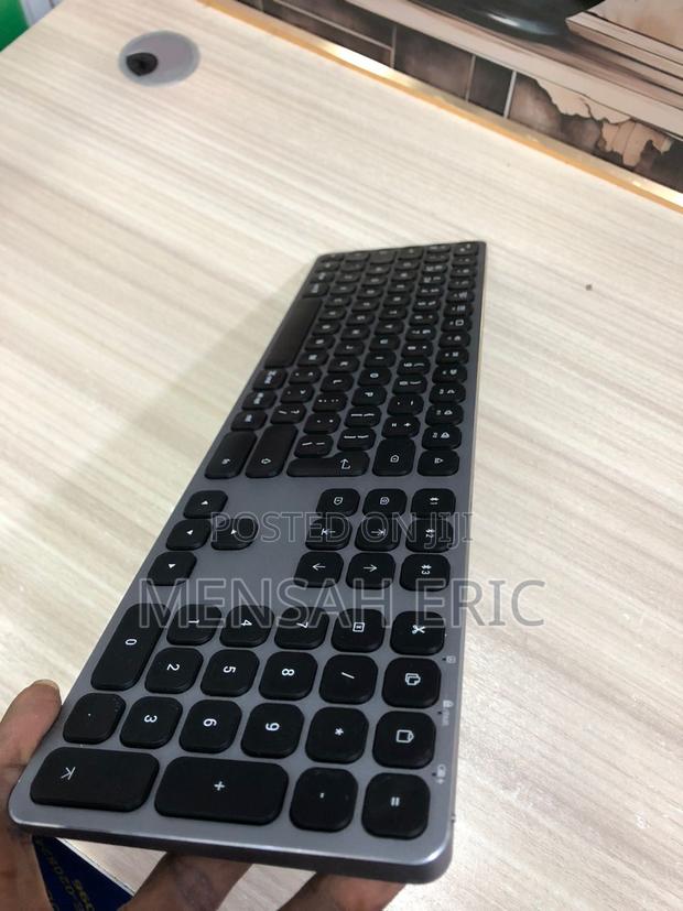Satechi Bluetooth Wireless Keyboard photo 4