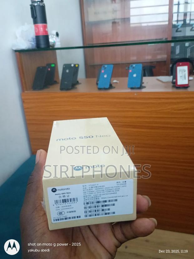 New Motorola Edge 50 Neo 256 GB Black
