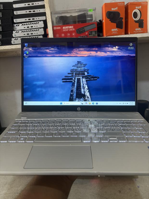 Laptop HP Pavilion 15-cs3063cl 12GB Intel Core i5 HDD 1T photo 2