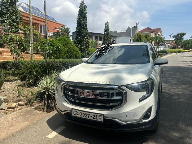 GMC Terrain 2018 White