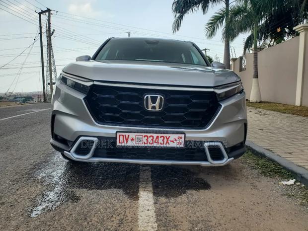 Honda CR-V 2024 Silver photo 6
