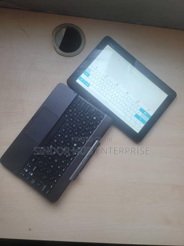 Laptop Asus 2GB Intel SSD 32GB photo 2