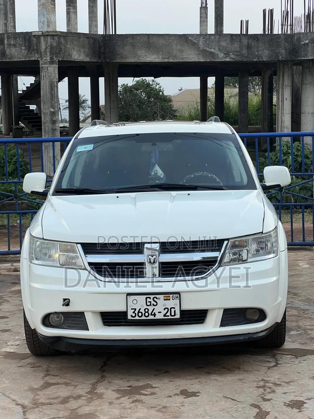 Dodge Journey 2010 Off white