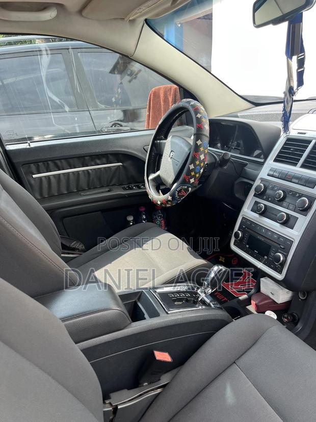 Dodge Journey 2010 Off white