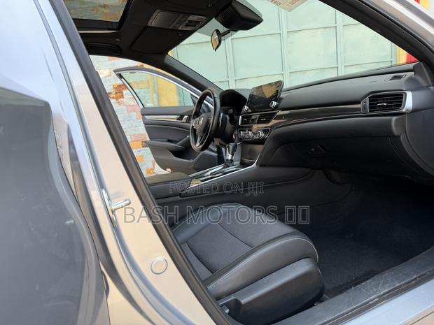 Honda Accord 2019 Silver