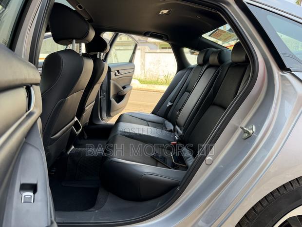 Honda Accord 2019 Silver