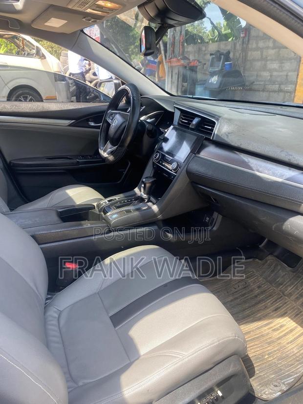 Honda Civic 2017 Blue