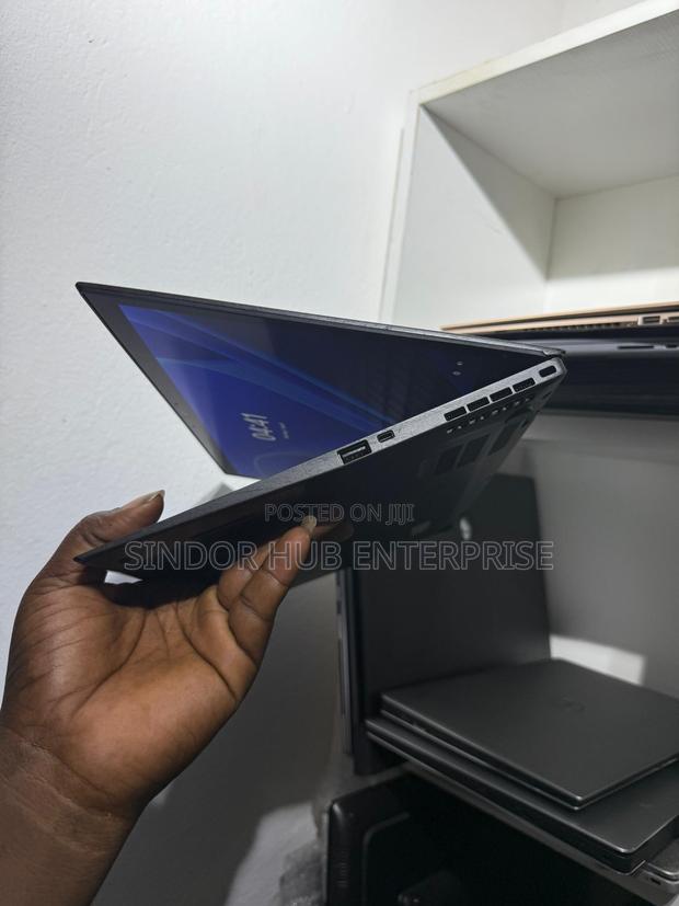 Laptop Lenovo ThinkPad X1 Carbon 8GB Intel Core I7 SSD 256GB photo 2
