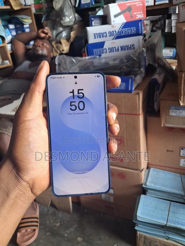 Samsung Galaxy S25 256 GB Blue · Photo 1