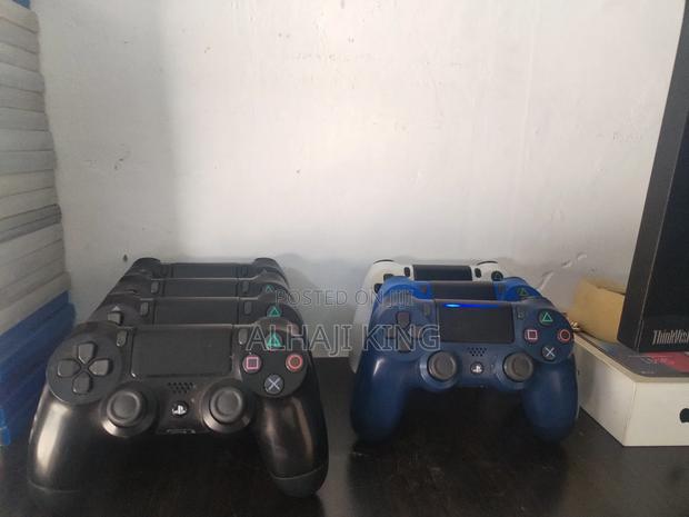 Ps4 Original Controllers