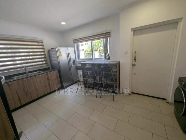 4bdrm Apartment in Cantoment, Cantonments for rent · Photo 1