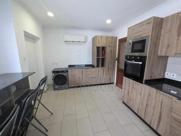 4bdrm Apartment in Cantoment, Cantonments for rent · Photo 3