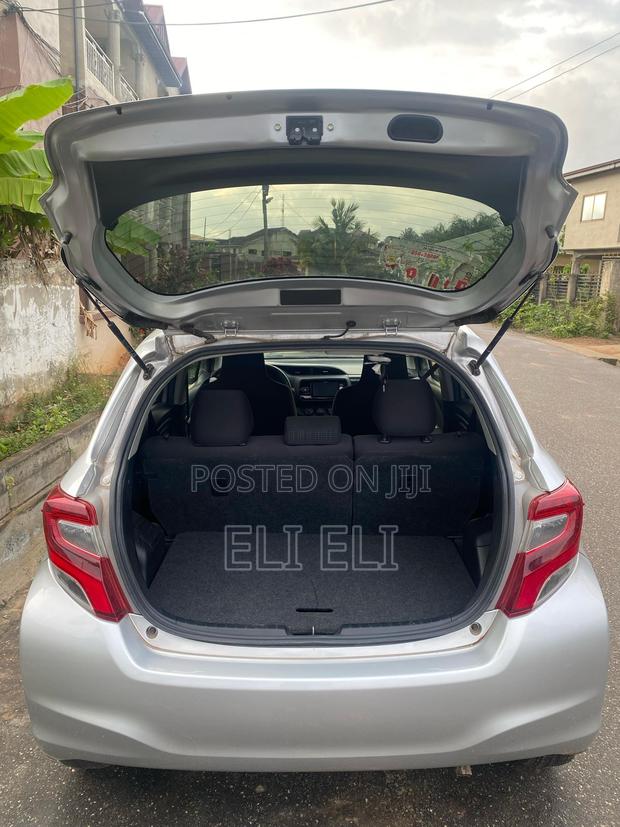 Toyota Vitz 1.3 AWD 5dr 2015 Silver