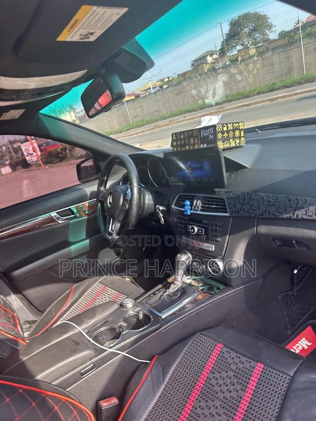 Mercedes-Benz C250 2014 Black