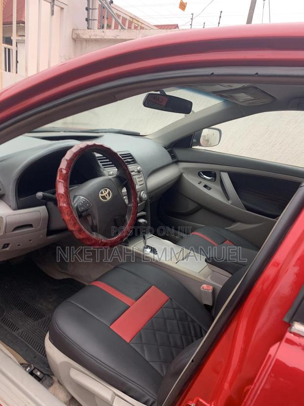 Toyota Camry Base 4dr Sedan (2.5L 4cyl 6M) 2010 Red