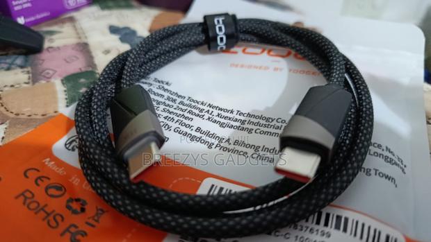 Toocki 100w Cable Type C to Type C Fast Charging Qc4.0 Smart Power-Off photo 8