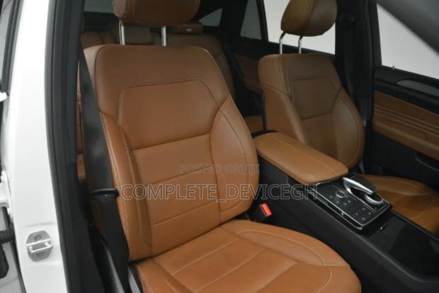 Mercedes-Benz GLE-Class 2016 White