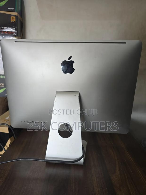 Desktop Computer Apple iMac 8GB Intel Core i3 SSD 250GB photo 3