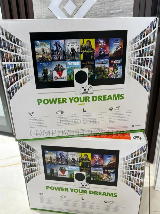 Xbox Series S photo 3