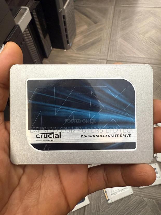 Crucial Mx500 2.5 Sata (250gb) SSD Drive, Uk Pre Owned Original photo 2