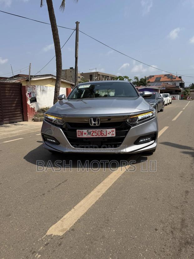 Honda Accord 2019 Silver