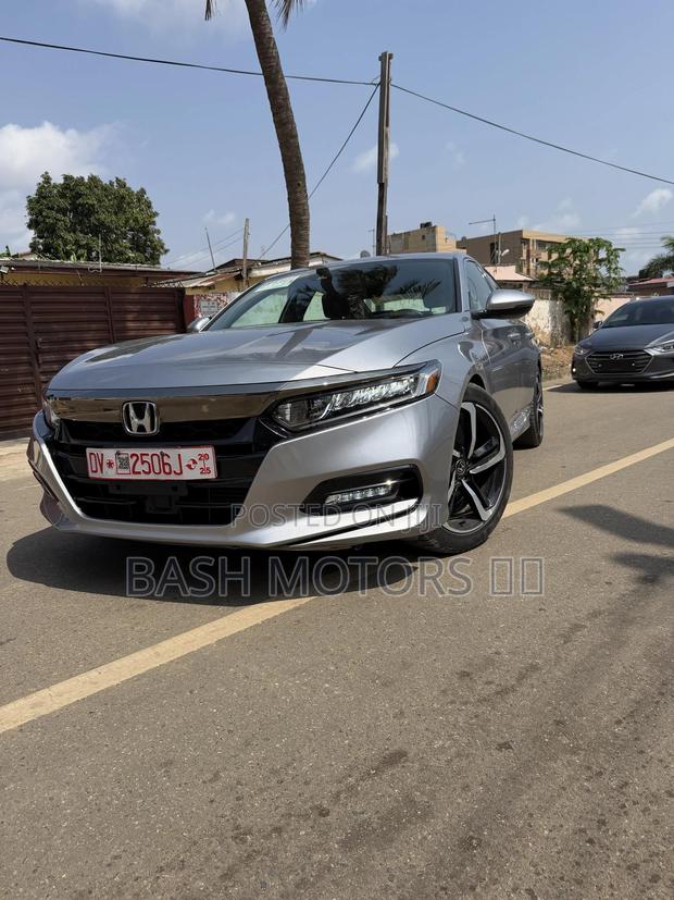 Honda Accord 2019 Silver