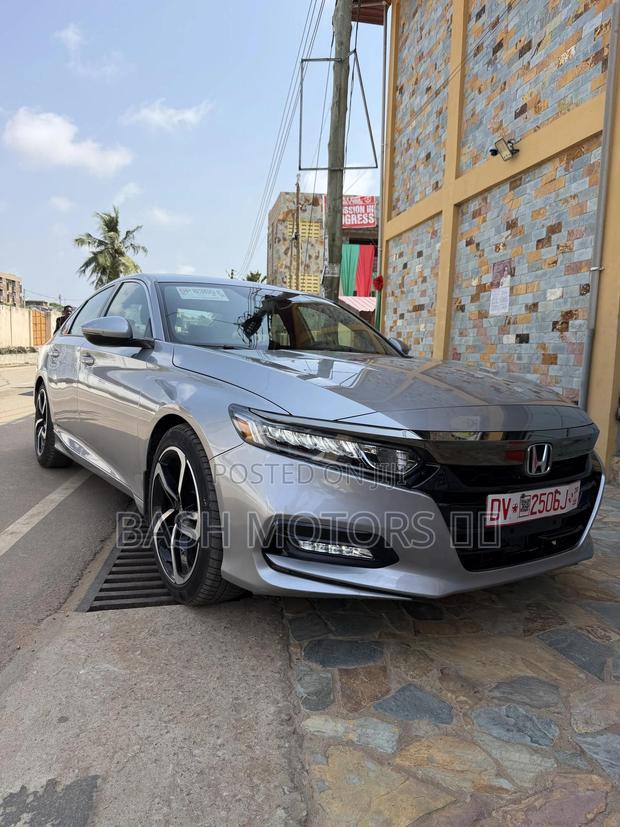 Honda Accord 2019 Silver