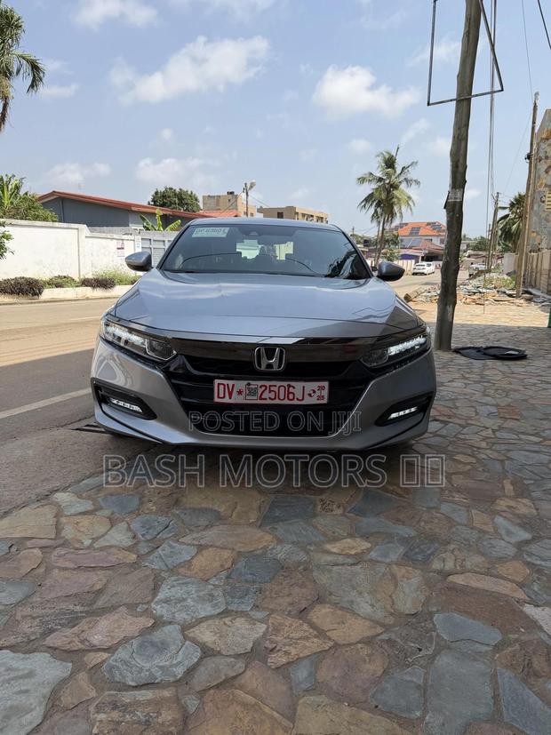 Honda Accord 2019 Silver