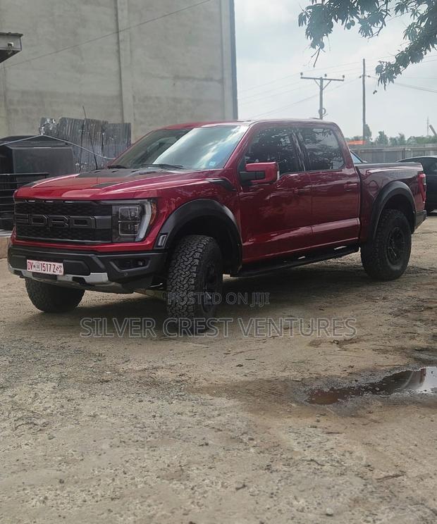 Ford F-150 Raptor 2021 Red