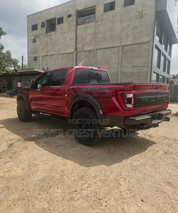 Ford F-150 Raptor 2021 Red
