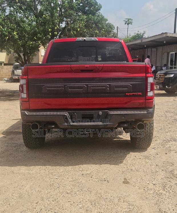 Ford F-150 Raptor 2021 Red