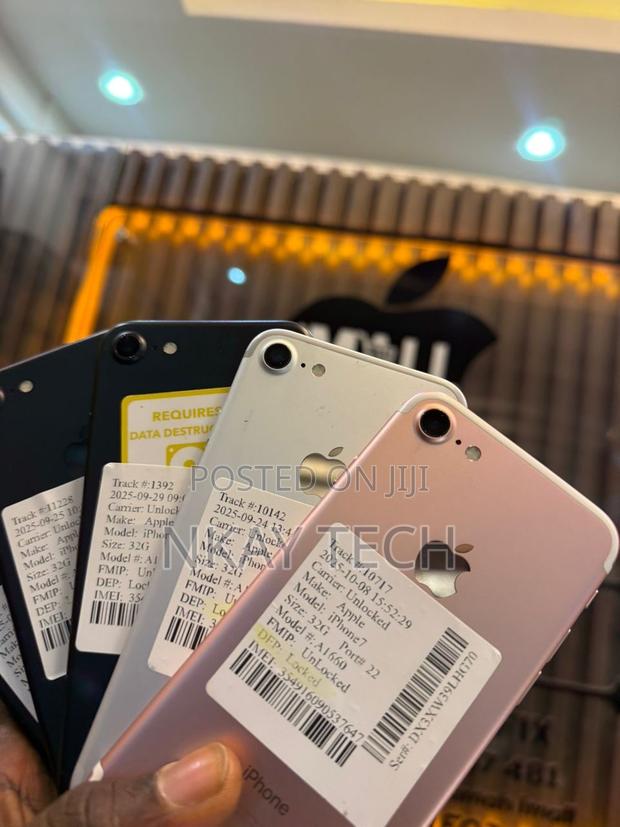 Apple iPhone 7 32 GB Gold photo 2