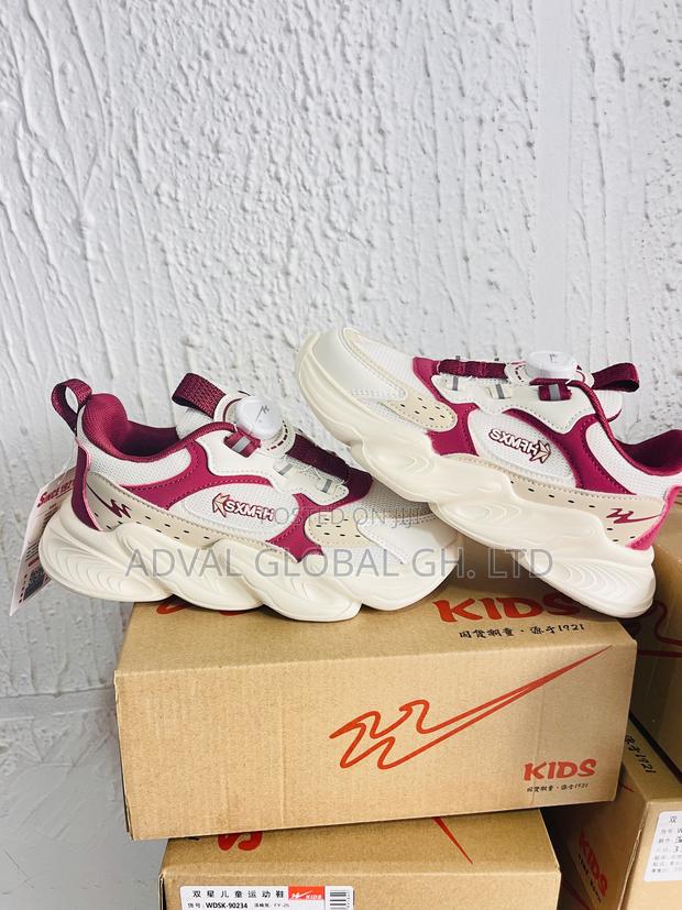 Kids Foot For Boys And Girls photo 5