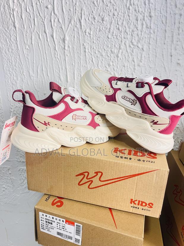 Kids Foot For Boys And Girls photo 3