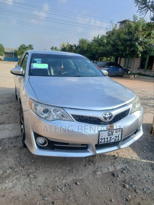 Toyota Camry 2014 Silver
