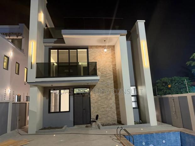 5bdrm House in Tseaddo, Tema Metropolitan for sale photo 4