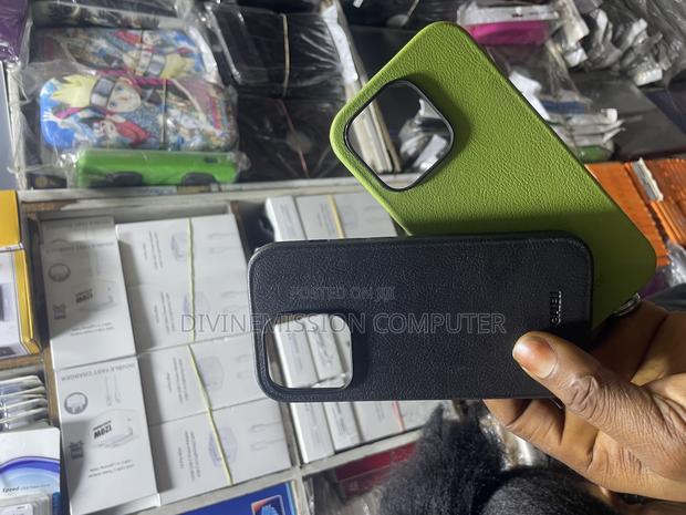 iPhone 14 Pro Original Leather Case/Cover photo 6