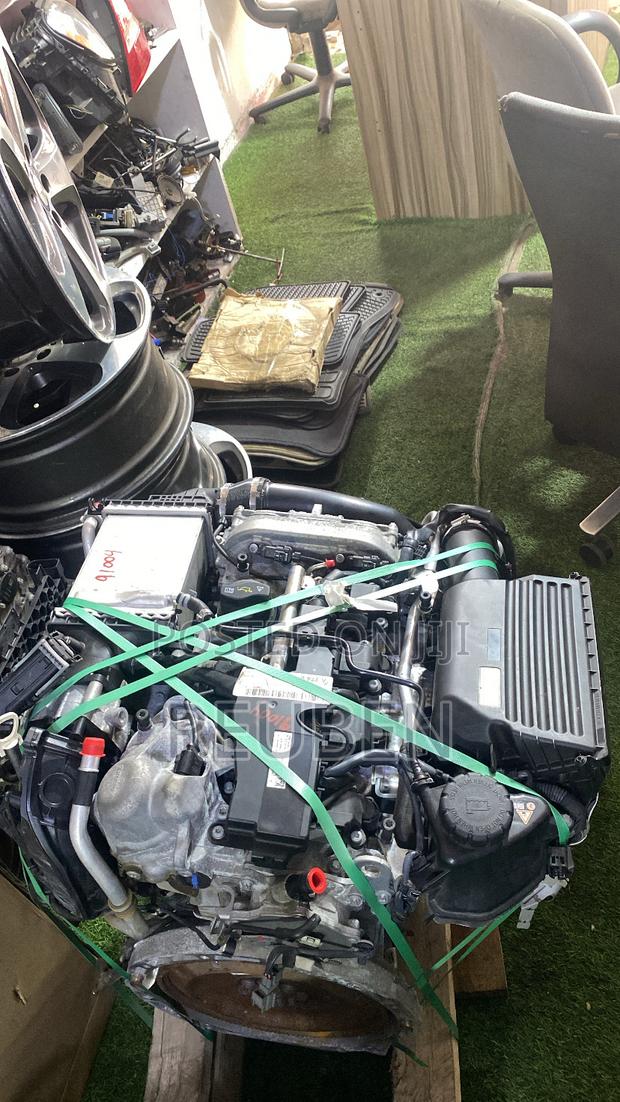 Mercedes C300(W205)Engine photo 3