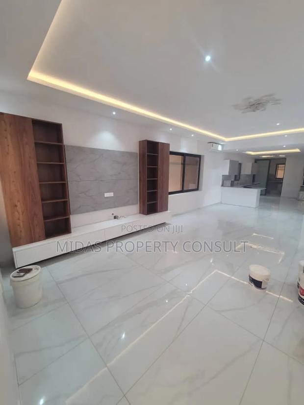 3bdrm House in East Airport, Spintex for sale photo 4