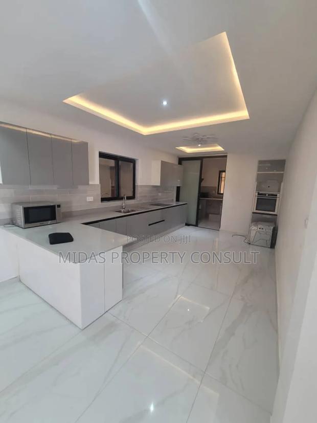 3bdrm House in East Airport, Spintex for sale photo 8