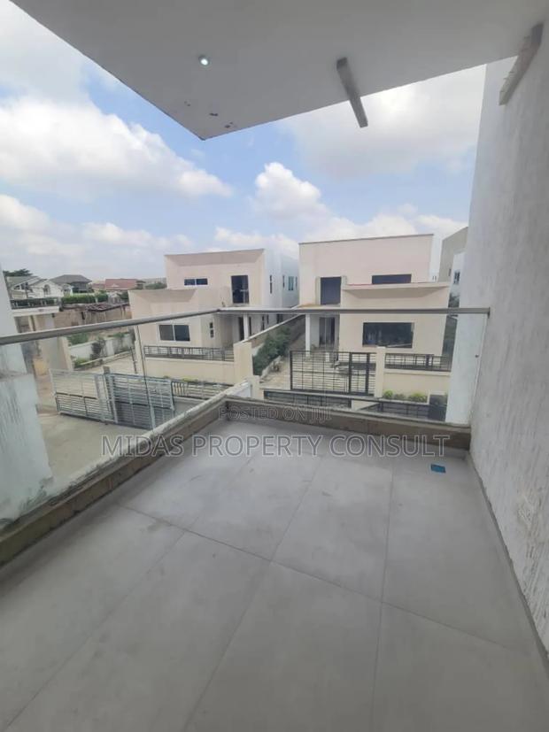 3bdrm House in East Airport, Spintex for sale photo 9