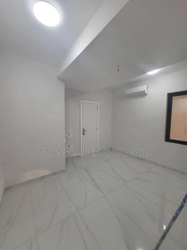 3bdrm House in East Airport, Spintex for sale photo 15